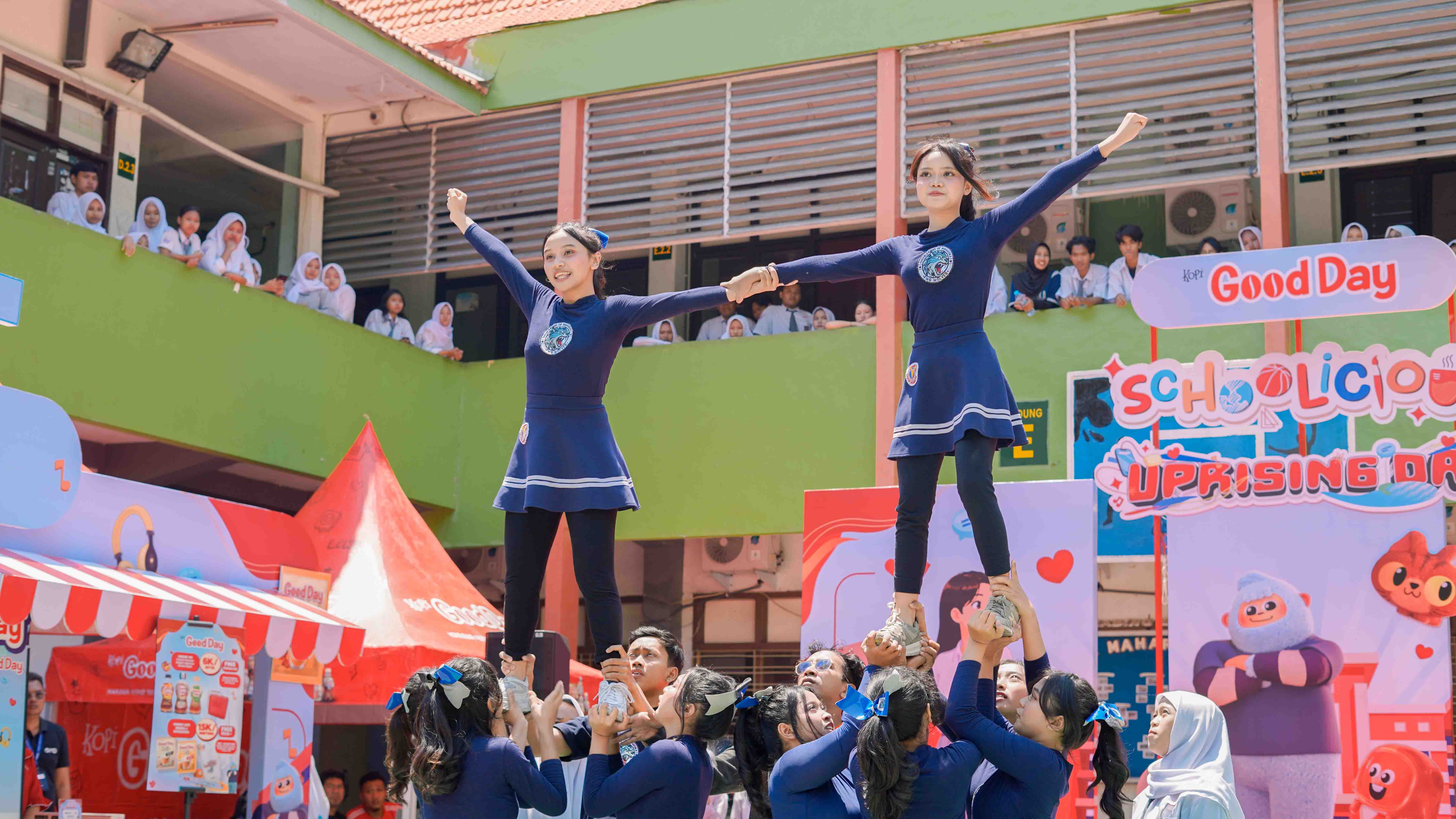 Cheerleader